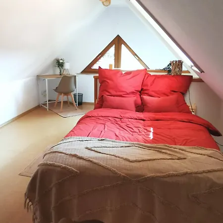 Guest house Gaestehaus Mit Garten In